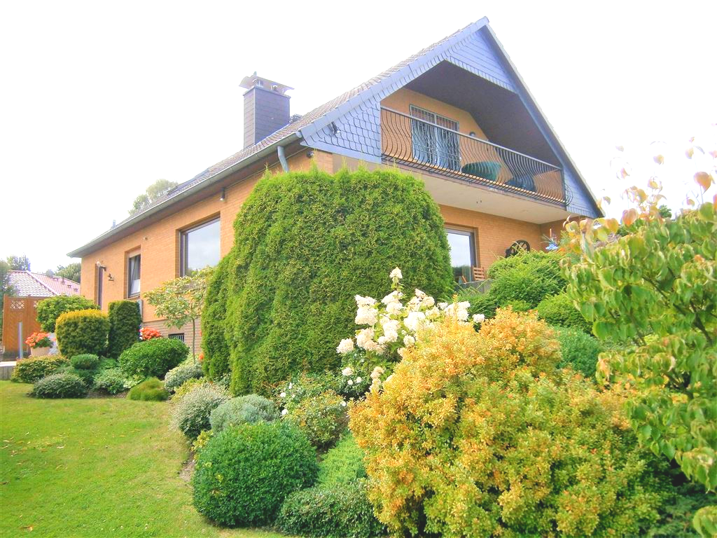 Einfamilienhaus zum Kauf 335.000 € 5 Zimmer 155 m²<br/>Wohnfläche 1.250 m²<br/>Grundstück Wahrendahl Hessisch Oldendorf 31840