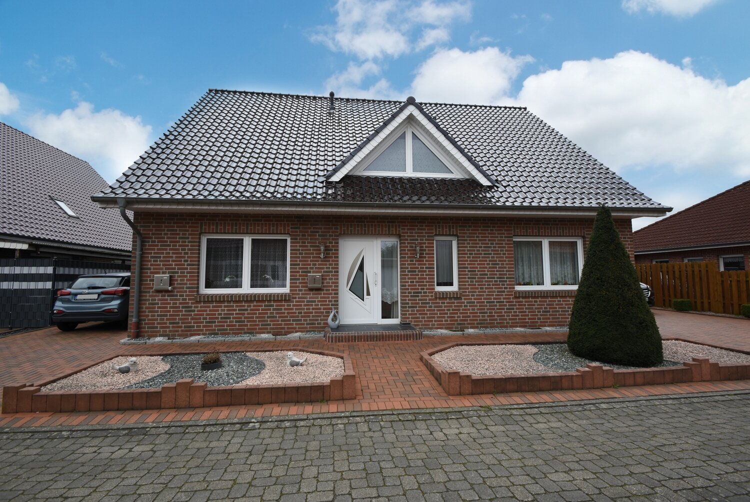 Mehrfamilienhaus zum Kauf 382.500 € 5 Zimmer 170 m²<br/>Wohnfläche 683 m²<br/>Grundstück Papenburg - Untenende Papenburg 26871