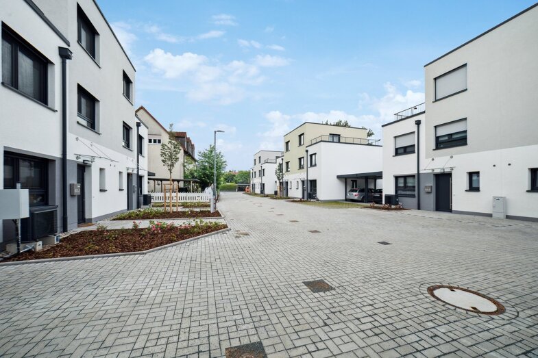 Doppelhaushälfte zum Kauf provisionsfrei 679.000 € 6 Zimmer 132 m² 276 m² Grundstück Penzendorfer Straße 63 Schwabach Schwabach 91126