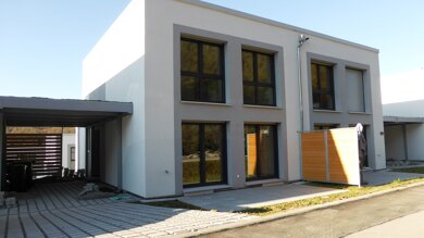 Doppelhaushälfte zum Kauf provisionsfrei 599.000 € 4,5 Zimmer 144,9 m² 205 m² Grundstück frei ab sofort Maulbronn Maulbronn 75433