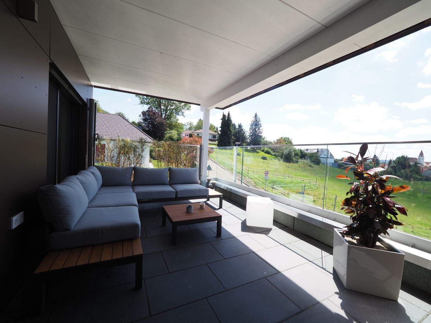 ++Senden-Wullenstetten++ Modernes 2-Fam.-Haus mit Vollausstattung in ruhiger, gefragter Wohnlage