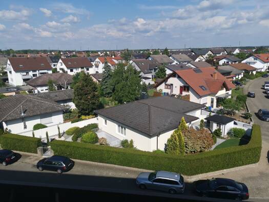 Wohnung zur Miete 750 € 2 Zimmer 74 m² 4. Geschoss frei ab 15.01.2026 Linkenheim Linkenheim-Hochstetten 76351