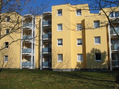 Wohnung zur Miete 530 € 3 Zimmer 74,1 m² 2. Geschoss Theodor-Heuss-Str. 16 Deutschhof - Süd Schweinfurt 97422