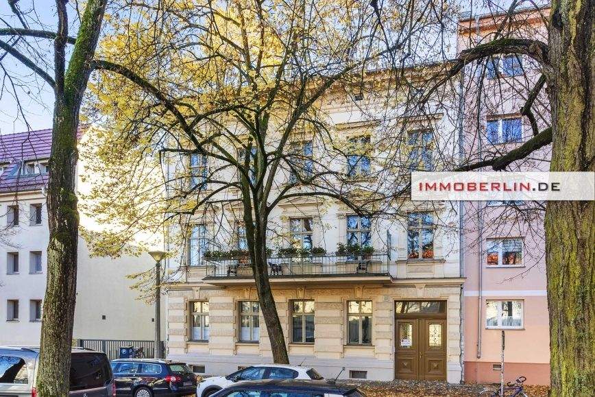 IMMOBERLIN.DE - Charmante Altbauwohnung mit kleiner Südterrasse nahe Schlosspark Sanssouci