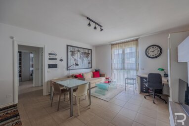 Studio zum Kauf 265.000 € 2 Zimmer 67 m² frei ab sofort Siena