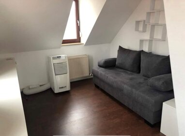 Wohnung zur Miete Wohnen auf Zeit 1.150 € 2 Zimmer 40 m² frei ab 03.05.2024 Neckarvorstadt Stuttgart 70376