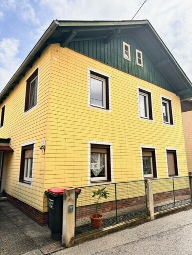 Einfamilienhaus zum Kauf 259.000 € 6 Zimmer 152,5 m² 290 m² Grundstück Altheim 4950