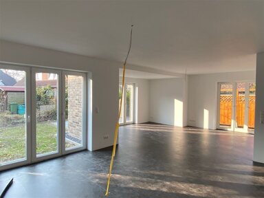 Wohnung zur Miete 850 € 2 Zimmer 75 m² 1. Geschoss frei ab sofort Schirumer Weg 26a Popens Aurich 26605