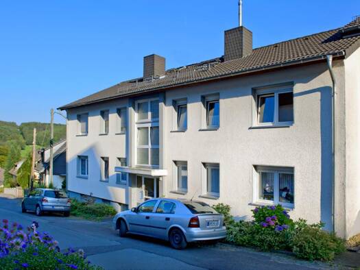 Wohnung zur Miete 549 € 4,5 Zimmer 65,9 m² 1. Geschoss Weckenbergstraße 16 Reininghausen Gummersbach 51643