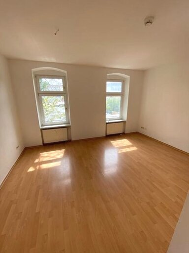 Wohnung zur Miete 325 € 2 Zimmer 54 m² 3. Geschoss frei ab sofort Sankt-Michael-Str. . Fichtestraße / Ambrosiusplatz Magdeburg 39112