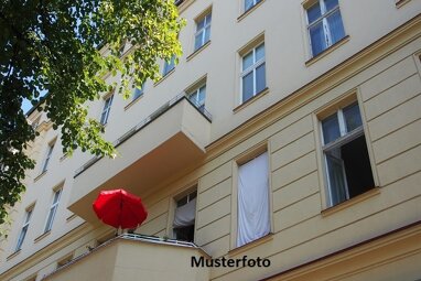 Mehrfamilienhaus zum Kauf 90.100 € 7 Zimmer 319 m² 1.097 m² Grundstück Mozartstraße Poysdorf 2170