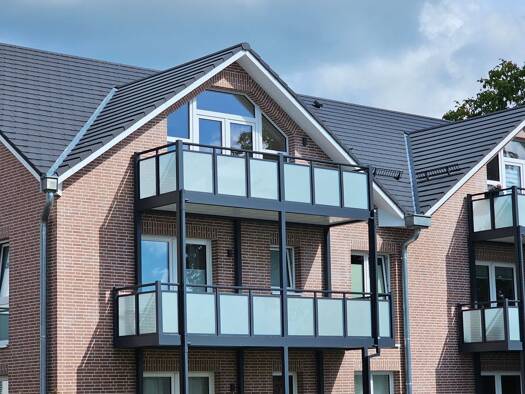 Wohnung zur Miete 1.000 € 2 Zimmer 63 m² Geschoss 1/3 frei ab sofort Henstedt-Ulzburg 24558