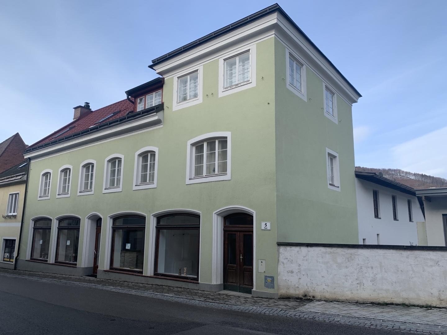 Mehrfamilienhaus zum Kauf 650.000 € 5 Zimmer 300 m²<br/>Wohnfläche 318 m²<br/>Grundstück Lilienfeld 3180