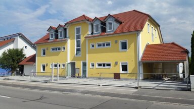 Wohnung zur Miete 850 € 3 Zimmer 80,2 m² frei ab 01.03.2025 Planungsbezirk 123 Straubing 94315