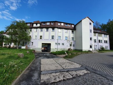 Wohnung zur Miete 360 € 3 Zimmer 60 m² 3. Geschoss frei ab sofort Talstr. 15 Eisenberg Eisenberg 07607