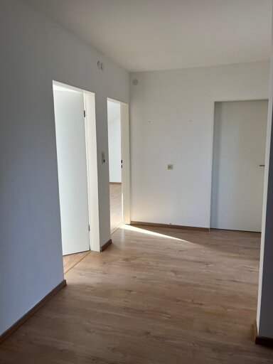 Wohnung zur Miete 500 € 3 Zimmer 65 m² 2. Geschoss frei ab sofort Münchsteinach Münchsteinach 91481