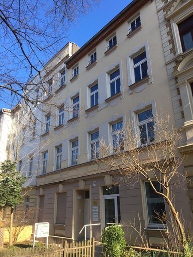 Wohnung zur Miete 295 € 2 Zimmer 42,1 m² 2. Geschoss frei ab sofort Fichtestr.41 Fichtestraße / Ambrosiusplatz Magdeburg 39112