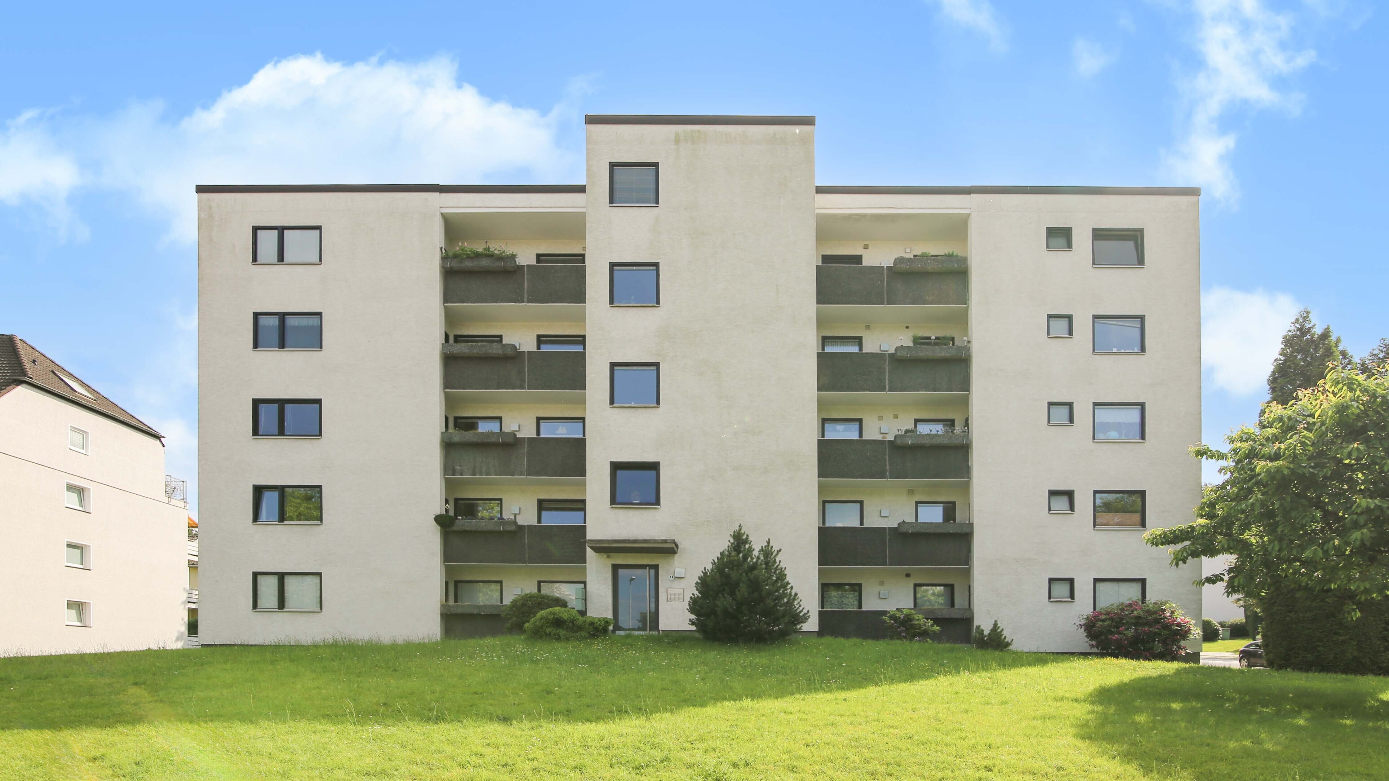Wohnung zum Kauf 220.000 € 4 Zimmer 116 m²<br/>Wohnfläche 4. Stock<br/>Geschoss Saarn - Mitte und Mintard Mülheim an der Ruhr 45481
