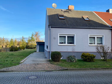 Doppelhaushälfte zum Kauf 199.000 € 3 Zimmer 104 m² 927 m² Grundstück Oebisfelde Oebisfelde 39646