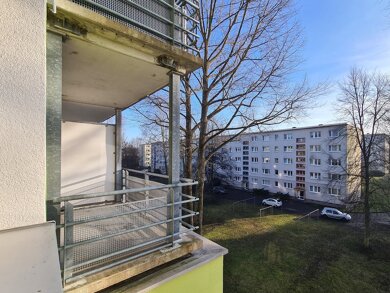 Wohnung zur Miete 302 € 2 Zimmer 52,9 m² 4. Geschoss Maxim-Gorki-Straße 80 Freiberg Freiberg 09599