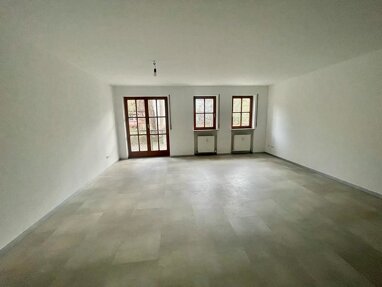 Wohnung zum Kauf 295.000 € 3 Zimmer 96 m² Erdgeschoss Stadtmitte Schwabach 91126