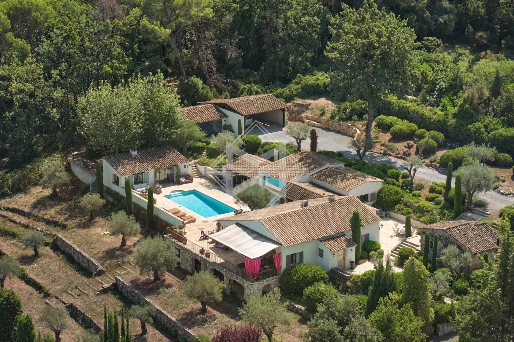 Villa zum Kauf provisionsfrei 2.850.000 € 7 Zimmer 246 m²<br/>Wohnfläche 3.986 m²<br/>Grundstück Ile Verte-Nord Est Valbonne 06560