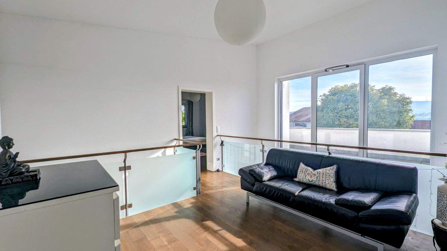 Immobilie in Hüttlingen - Exklusives Architektenhaus mit Bestlage in Hüttlingen - Bild 1