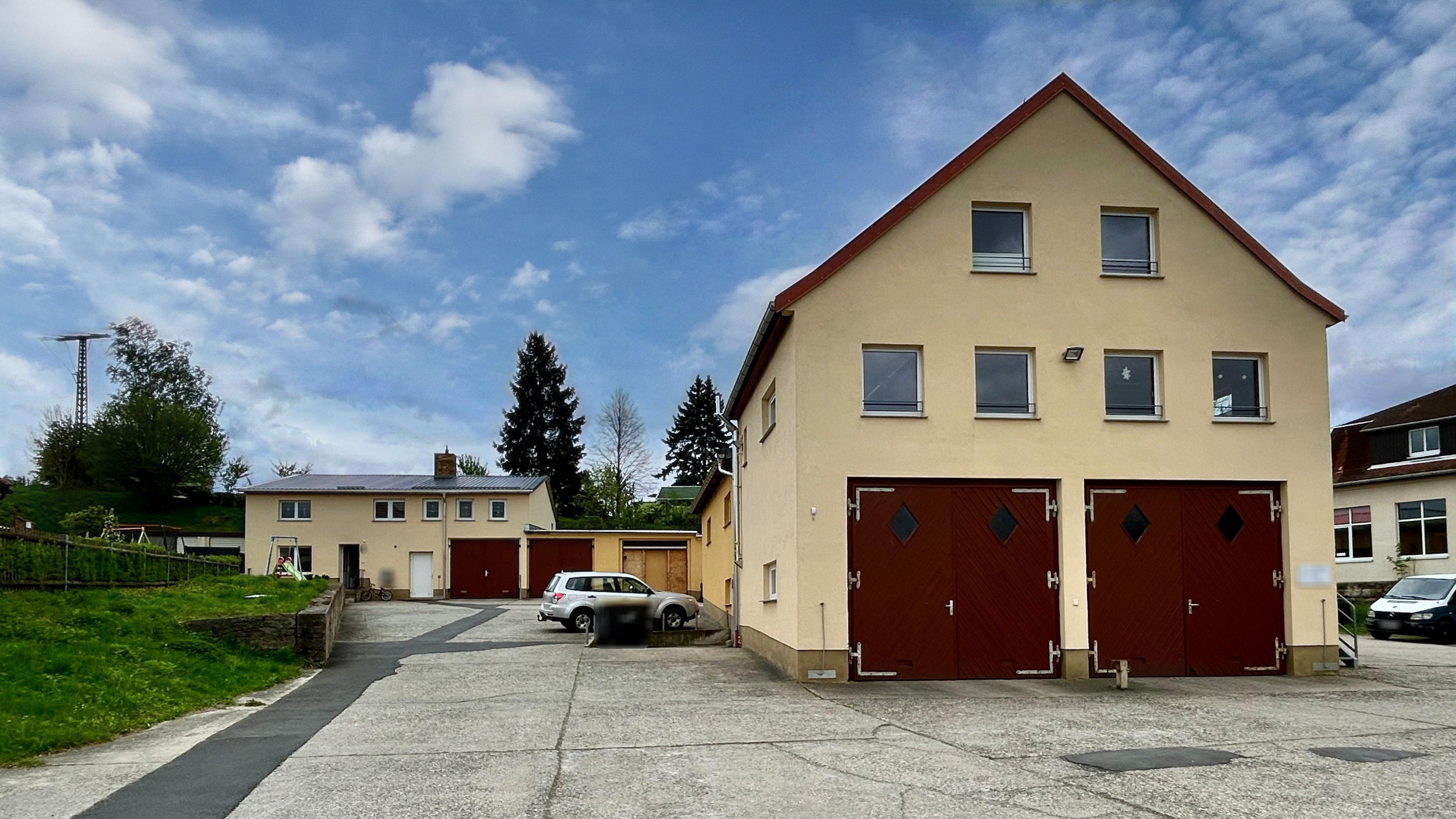 Mehrfamilienhaus zum Kauf 475.000 € 1 Zimmer 220,7 m²<br/>Wohnfläche 3.211 m²<br/>Grundstück Hohnstein Hohnstein 01848