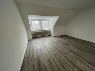 Wohnung zur Miete 990 € 4 Zimmer 110 m² Beethovenstraße 40-42 Engelsby - Süd Flensburg 24943