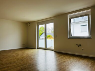 Wohnung zur Miete 750 € 3 Zimmer 90 m² 1. Geschoss Johann-Vaillant-Straße 3c Roding Roding 93426