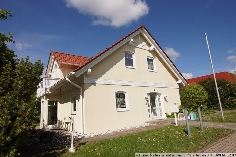 Einfamilienhaus zum Kauf 339.000 € 5 Zimmer 149,5 m²<br/>Wohnfläche 621 m²<br/>Grundstück Bei den Froschäckern 25 Büßleben Erfurt / OT Büßleben 99098