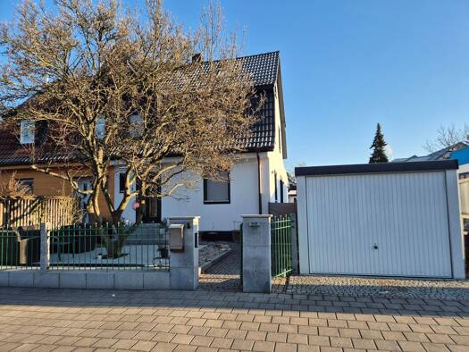 Doppelhaushälfte zum Kauf provisionsfrei 659.000 € 4 Zimmer 118 m² 422 m² Grundstück Nordstadt Fürth 90765