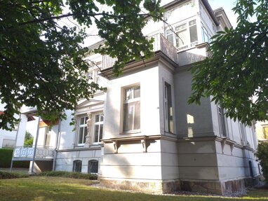 Wohnung zur Miete 1.000 € 5 Zimmer 179 m² Erdgeschoss Neukirchen Neukirchen 08459