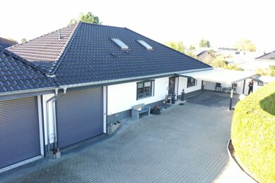 Bungalow zum Kauf 749.000 € 5 Zimmer 186 m² 689 m² Grundstück Neuwerk 20 Girbelsrath Merzenich / Girbelsrath 52399