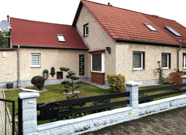Einfamilienhaus zum Kauf 375.000 € 4 Zimmer 99 m² 840 m² Grundstück Karow Berlin 13125