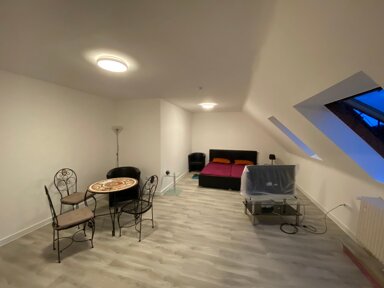 Studio zur Miete 600 € 1 Zimmer 44 m² 3. Geschoss frei ab sofort Altstadt Schweinfurt 97421