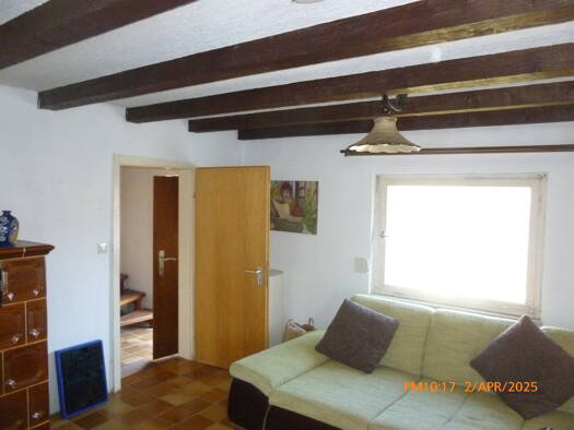 Haus zum Kauf 60.000 € 2,5 Zimmer 70 m² 290 m² Grundstück frei ab sofort Neustädtles Nordheim v.d.Rhön 97647