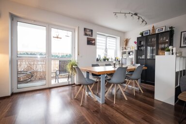 Wohnung zum Kauf 279.000 € 4 Zimmer 108,1 m² Geldersheim 97505