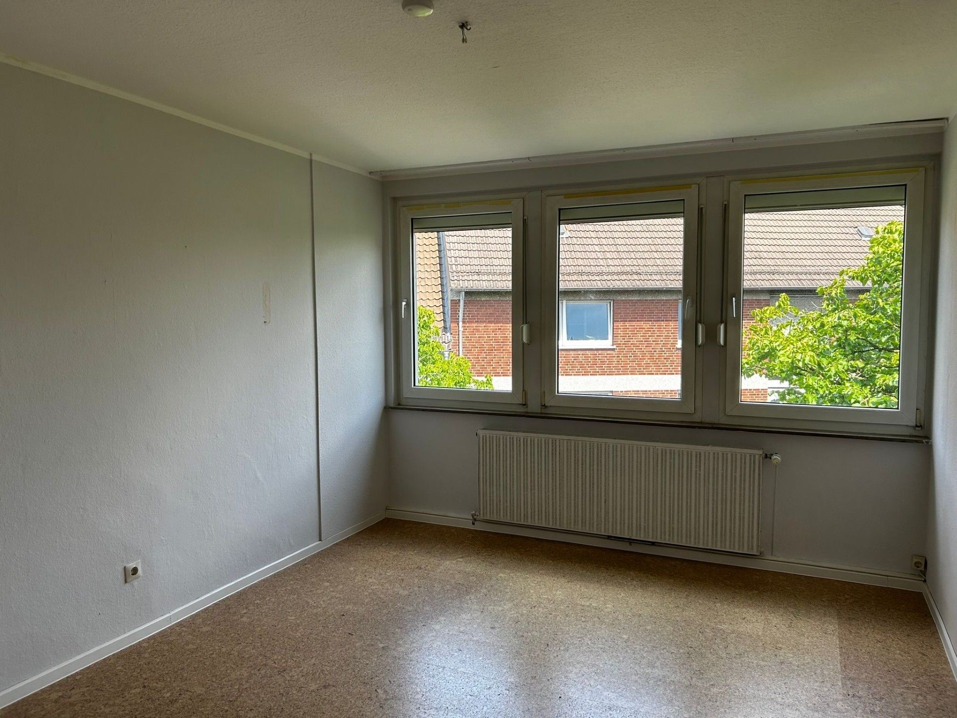 Wohnung zur Miete 660 € 2 Zimmer 60 m²<br/>Wohnfläche 3. Stock<br/>Geschoss Ab sofort<br/>Verfügbarkeit Spichernstraße 41 Wüste 160 Osnabrück 49074