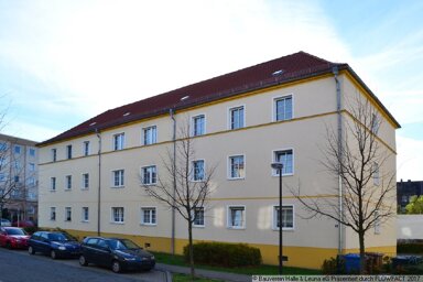 Wohnung zur Miete 364 € 2 Zimmer 56 m² 1. Geschoss Martin-Luther-Straße 1 Bitterfeld Bitterfeld 06749