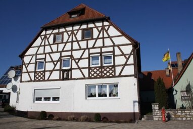 Wohnung zur Miete 970 € 7 Zimmer 143 m² 1. Geschoss Rother Str. 9 Röttenbach Röttenbach 91187