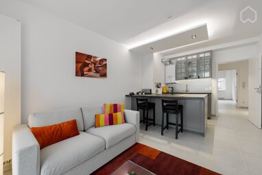 Wohnung zur Miete Wohnen auf Zeit 1.600 € 2 Zimmer 48 m² frei ab sofort Friedrichstadt Düsseldorf 40215