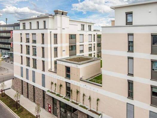 Wohnung zur Miete 1.041 € 3,5 Zimmer 77,1 m² frei ab sofort Singen Singen (Hohentwiel) 78224