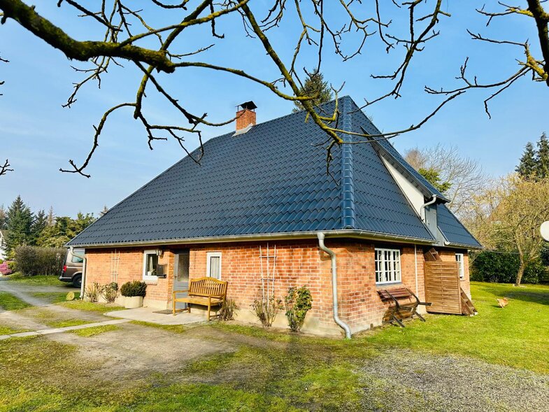 Bauernhaus zum Kauf 425.000 € 5 Zimmer 100 m² 2.517 m² Grundstück Rothenhuse Grömitz 23743