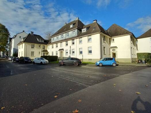 Wohnung zur Miete 322 € 2 Zimmer 50,4 m² 1. Geschoss frei ab 01.01.2026 Zeppelinstraße 22 Lennep Remscheid 42897