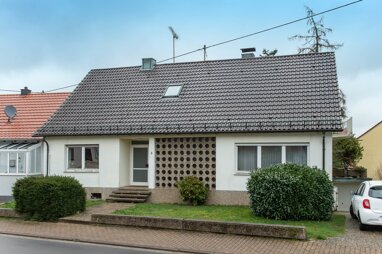 Einfamilienhaus zum Kauf 190.000 € 5 Zimmer 191 m² 700 m² Grundstück Merchweiler Merchweiler 66589