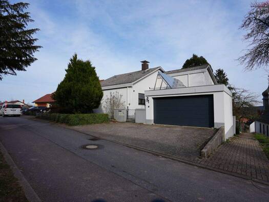 Einfamilienhaus zum Kauf 363.000 € 6 Zimmer 291,9 m² 898 m² Grundstück Moosbrunn Schönbrunn 69436