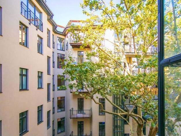 Wohnung zur Miete 1.587 € 2 Zimmer 68,5 m² 2. Geschoss frei ab 01.01.2026 Schönhauser Allee 44 Prenzlauer Berg Berlin 10435