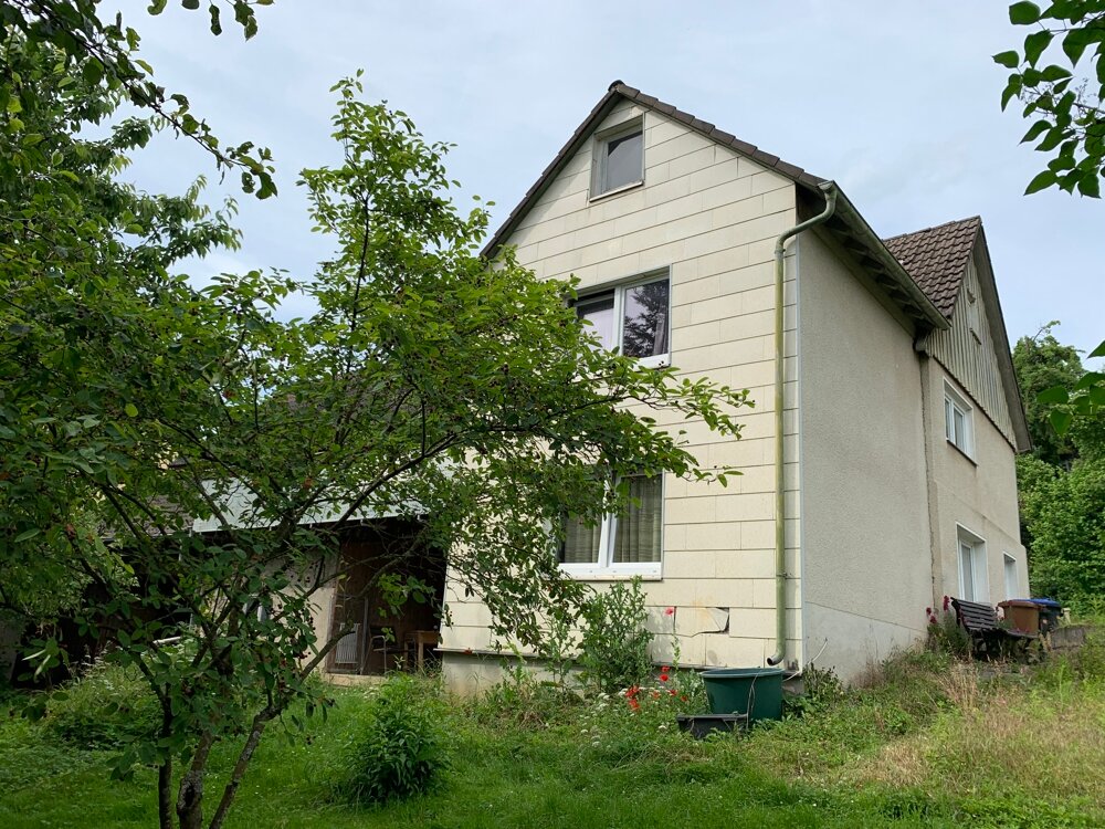 Einfamilienhaus zum Kauf 209.000 € 7 Zimmer 117 m²<br/>Wohnfläche 955 m²<br/>Grundstück Obersontheim Obersontheim 74423