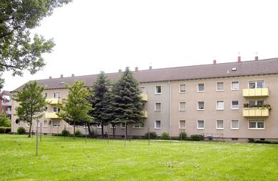 Wohnung zur Miete 389 € 2 Zimmer 40,5 m² 2. Geschoss frei ab 16.06.2025 Biegerfelder Weg 18 Huckingen Duisburg 47259
